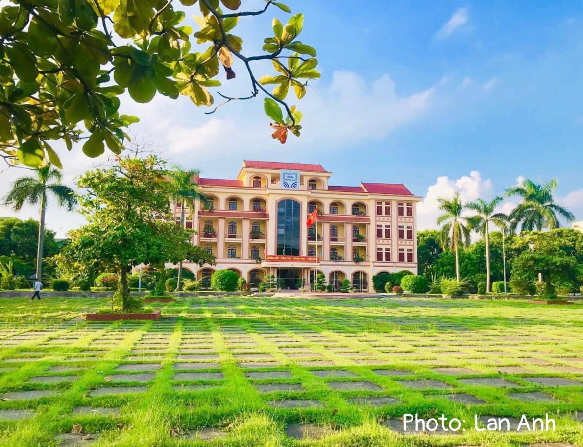 Kế hoạch thực hiện lựa chọn sách giáo khoa lớp 11